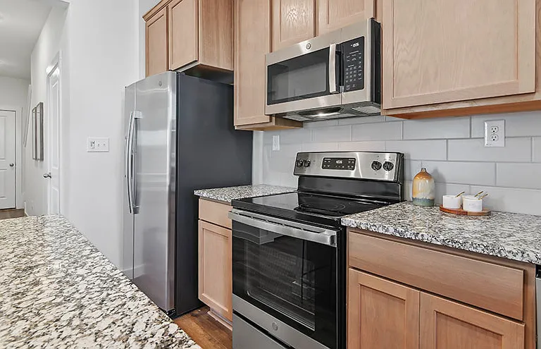 Canvas at Grand Prairie Townhomes — Photo 7