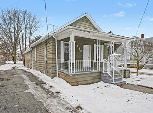 732 S Madison Ave, Bay City, MI 48708