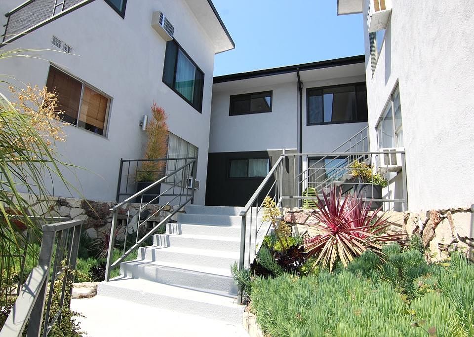 1st image of 8665 Pickford St APT 9