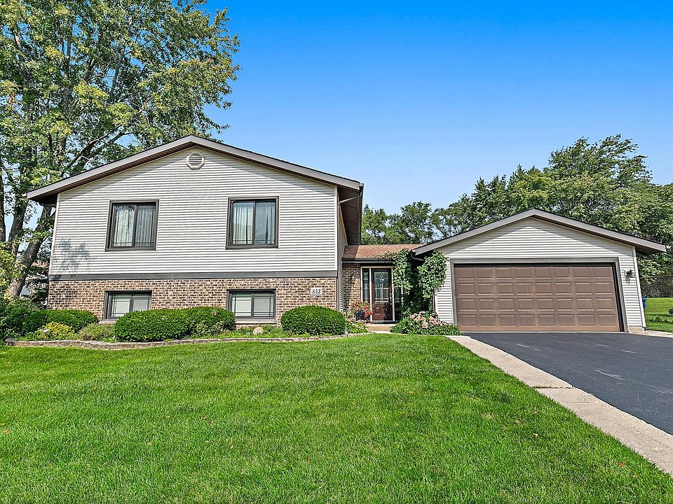 853 Shorewood Dr, Bartlett, IL 60103 Zillow