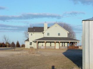 2610 E 22nd Rd, Udall, KS 67146