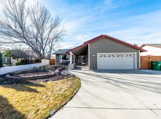 1279 Coachman Dr, Sparks, NV 89434