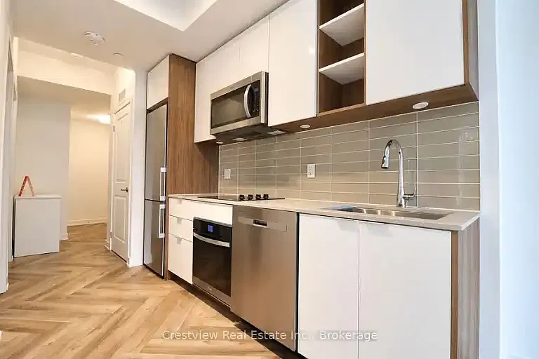 1 bed, 1.0 bath, 700 sqft, $2,650 — Photo 4