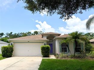 804 Coade Stone Dr, Seffner, FL 33584