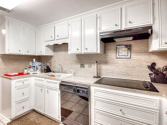 Plenty of counter space