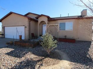 1122 W Mescalero Dr, Pueblo West, CO 81007