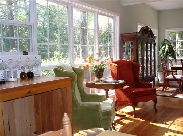 10 Flamingo St, Hilton Head Island, SC 29928