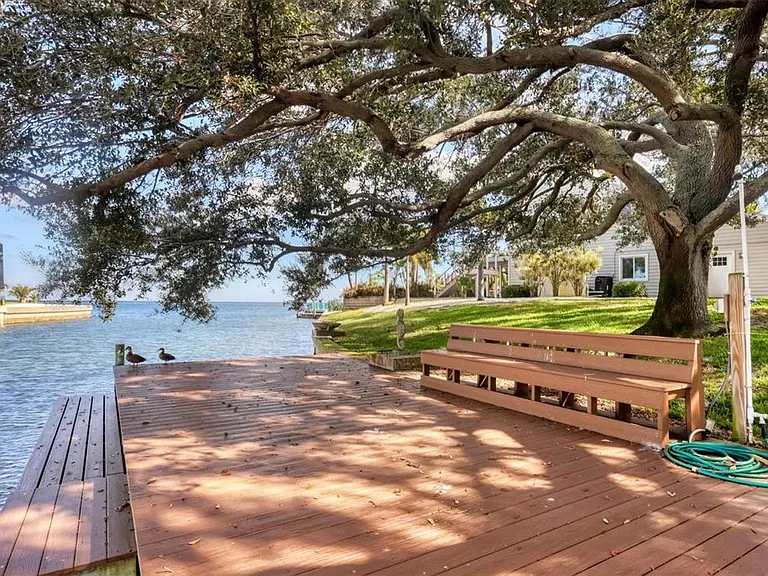 3601 Coquina Key Dr SE — Photo 54