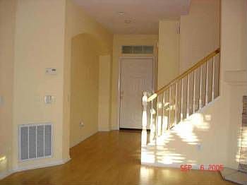 5th image of 1989 Oxford Ct