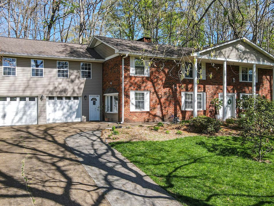 1st image of 3601 Woodland Dr NW