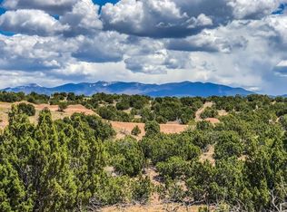 40 Lino Ln, Santa Fe, NM 87507