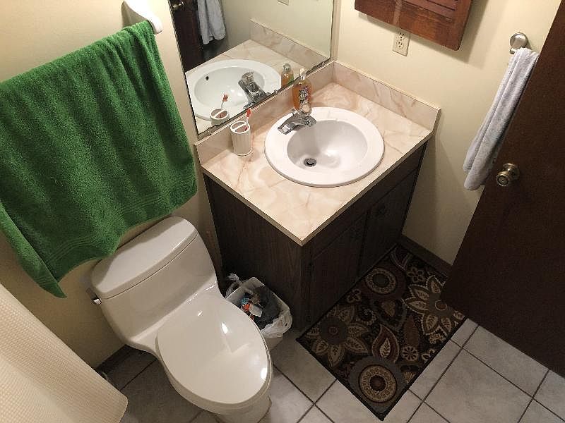 2nd image of 1300 Emerson Dr NE #3