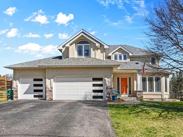 4695 138th St W, Apple Valley, MN 55124