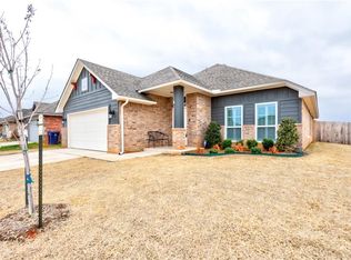 4208 NW 152nd St, Edmond, OK 73013