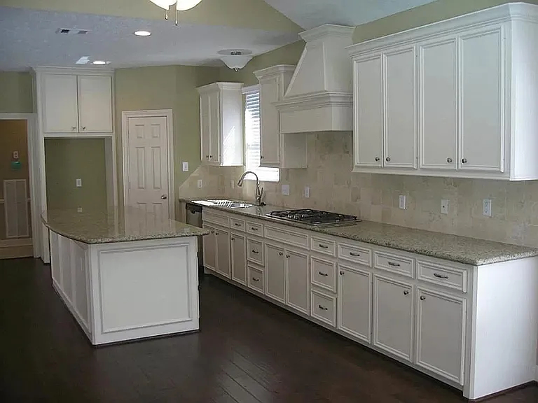 17619 Champion Forest Dr — Photo 7