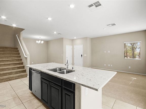 2nd image of 4465 Violet Flowers St #1017