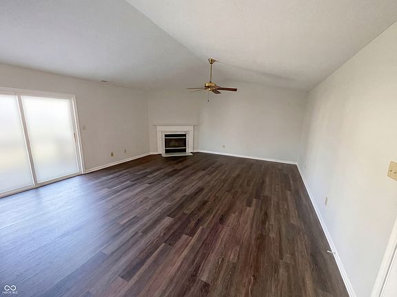 3rd image of 10035 Plantana Blvd