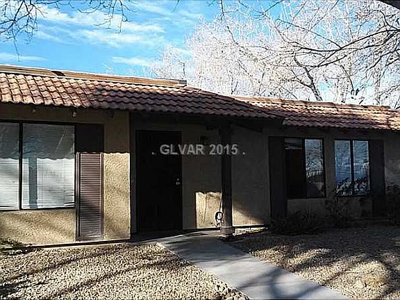 3rd image of 5110 Village Dr #56