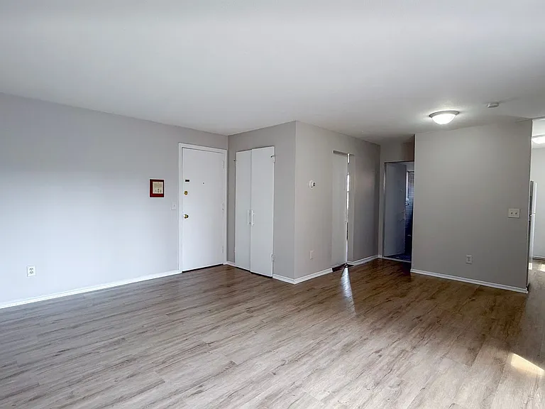 55 Morris St — Photo 7