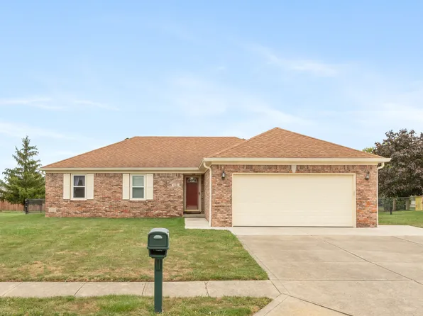 1331 Temple Ct, Danville, IN 46122