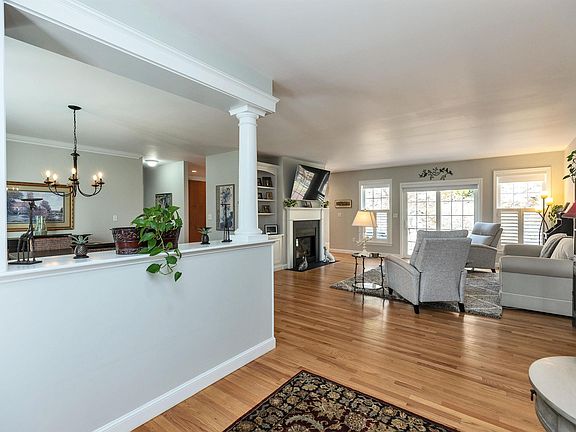 4th image of 280 Sylvan Lane