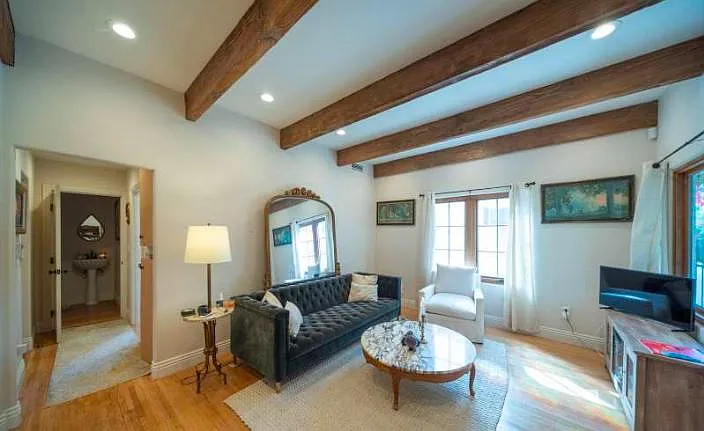 Building Photo - 4846 San Marcos Pl