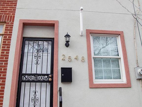2nd image of 2548 N Lee St