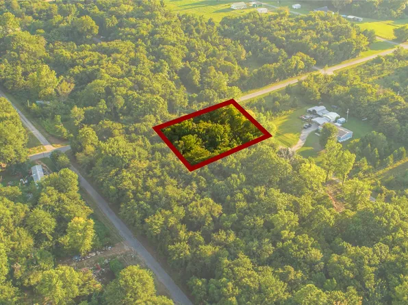 2 E South Ave #B, Indianola, OK 74442
