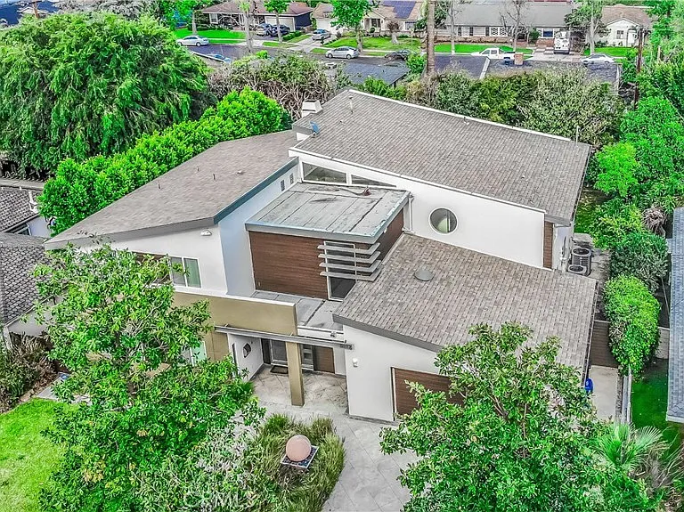 5512 Leghorn Ave — Photo 5