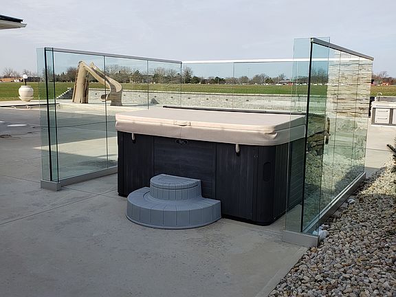 Hot tub view from driveway