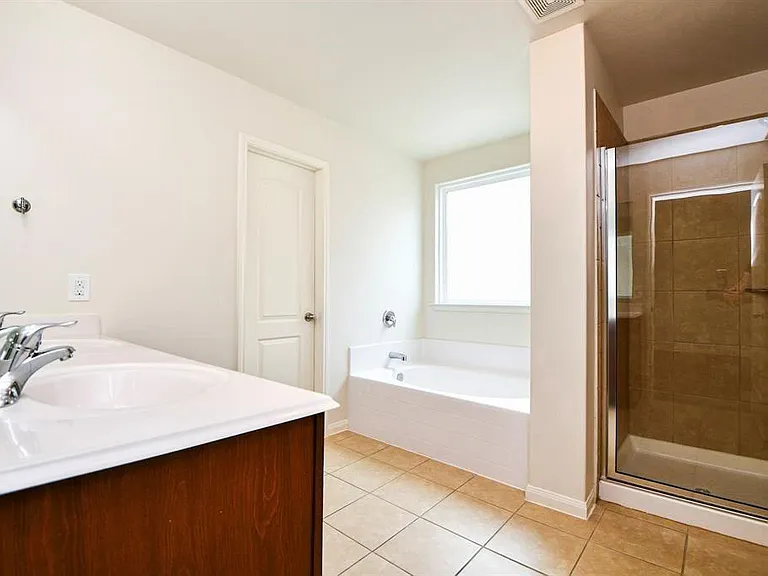 10909 Panther Ct SW — Photo 17