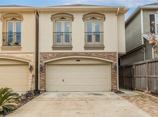 5609 Darling St #B, Houston, TX 77007