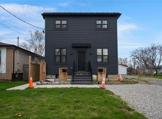 781 Oliva St, Pickering, ON L1W2V9