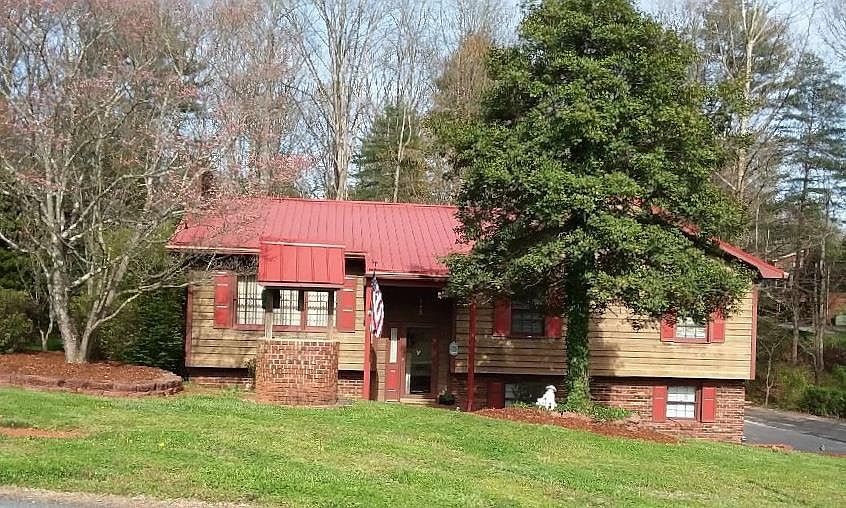 1st image of 193 Kerry Ln
