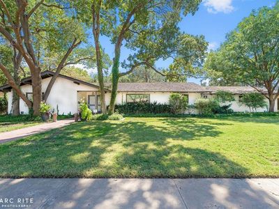 4609 10th St, Lubbock, TX, 79416