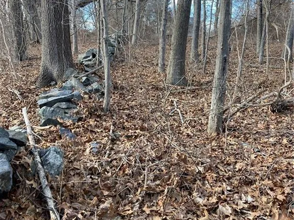 39 Friendship Street, Norwich, CT 06360