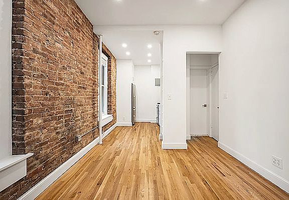 4th image of 316 Mott St APT 1E