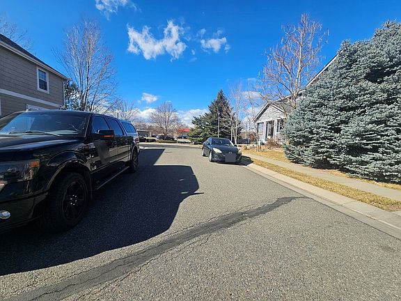 5th image of 524 Flicker Ave