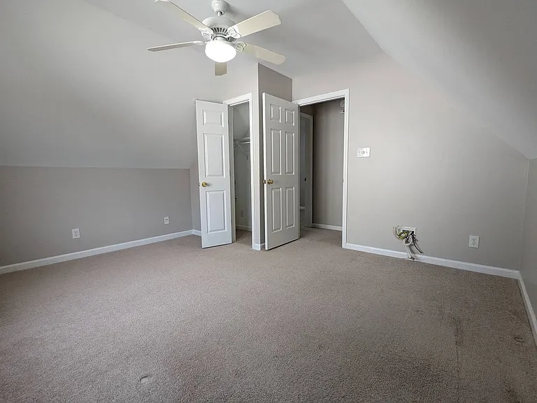 102 College Ave — Photo 8