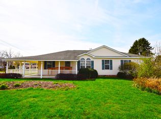 502 Chicory Ln, Mount Pleasant, PA 15666