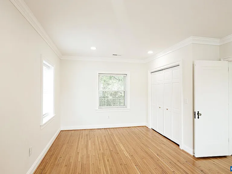 675 Evergreen Ave — Photo 12