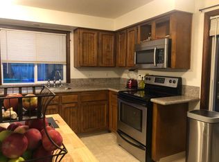 222 SE Paropa Ct, Gresham, OR 97080