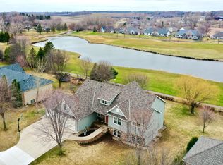 3313 Eagle Ridge Dr E, Willmar, MN 56201