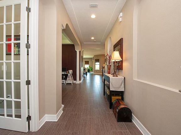2nd image of 32050 Pinfeld Dr