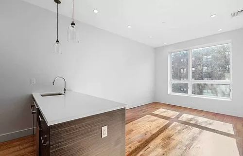 844 Quincy St #3B Photo 1