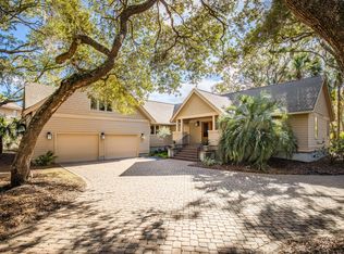 2325 Marsh Hen Dr, Johns Island, SC 29455
