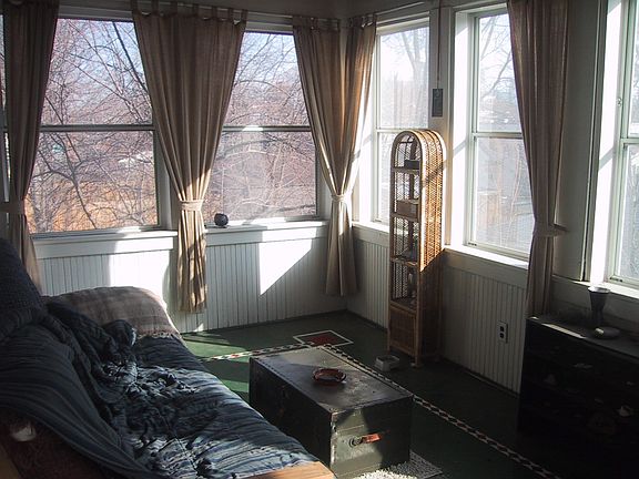 5th image of 2311 Bryant Ave S APT 2