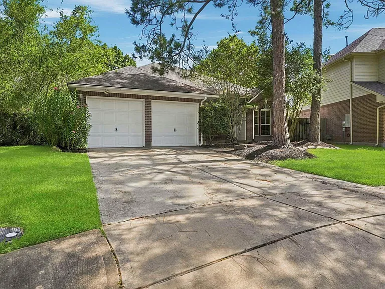 1638 Almond Brook Ln — Photo 42