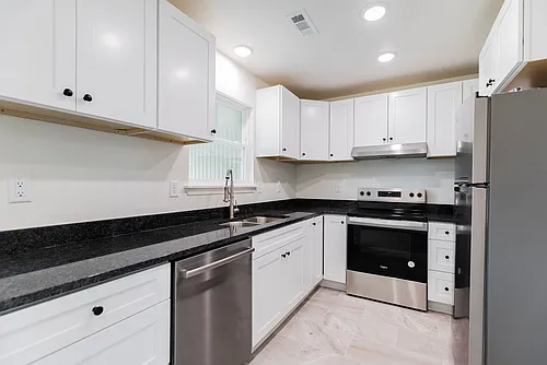 1802 S 14th Pl Photo 1