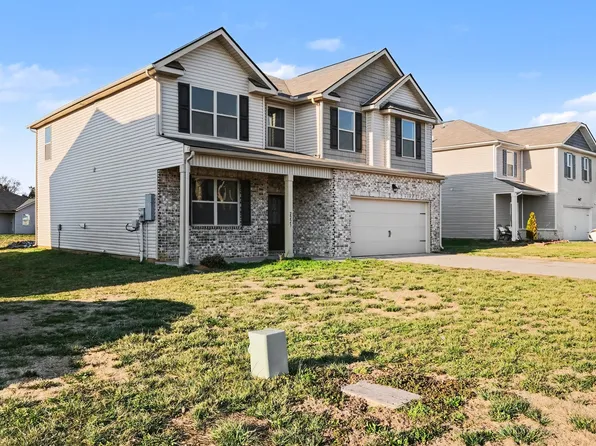 2223 Viking Ct, Murfreesboro, TN 37127
